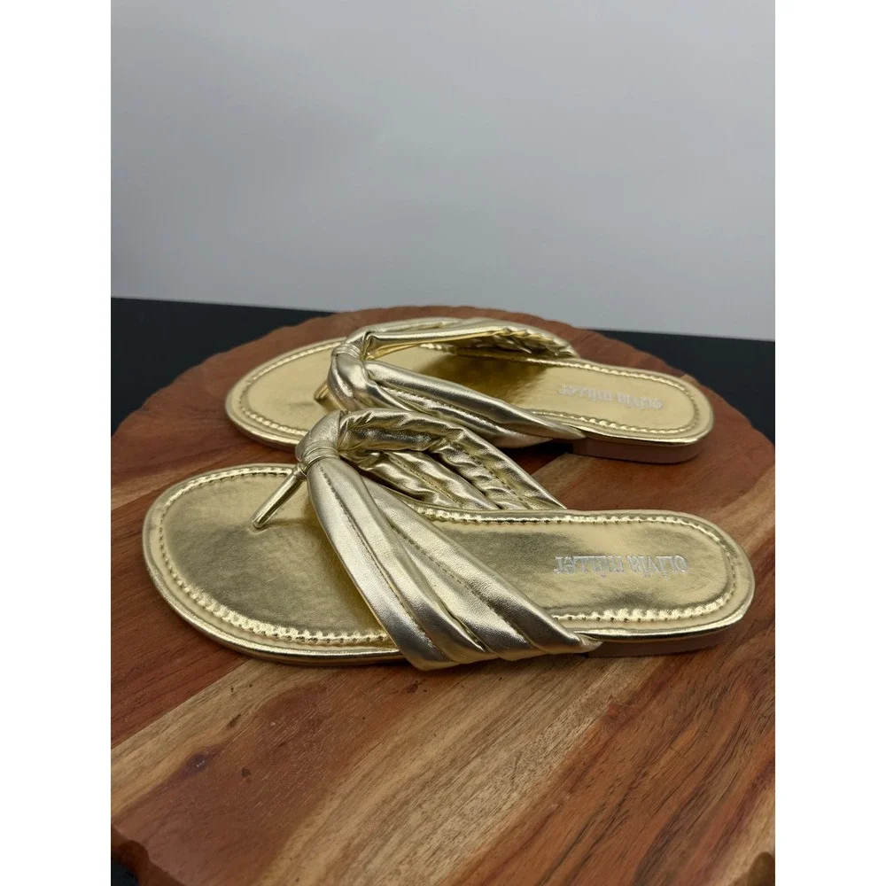 Olivia Miller Pleated Puff Thong Sandal Women Size 8 Gold Metallic Flat Shoe